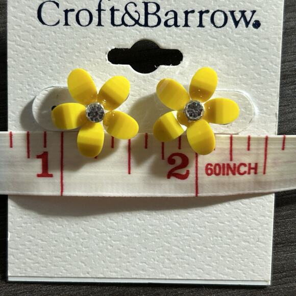 Flower Earrings Croft & Barrow Yellow And Rhinestone Pierced Post - Picture 2 of 3